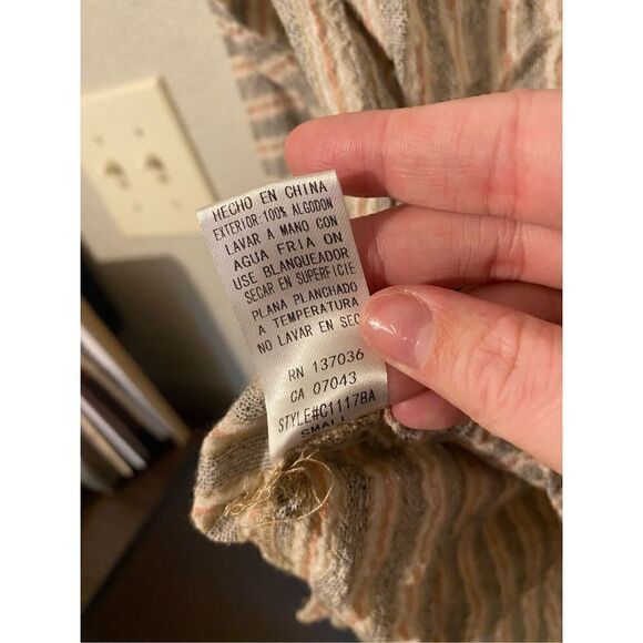 Paper Crane Women’s Striped V-Neck Blouse - Size Small - C1117BA - Picture 7 of 9